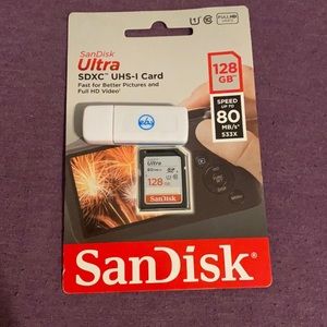 SanDisk 128GB SDXC Micro Ultra Memory Card+Everything But Stromboli Card Reader